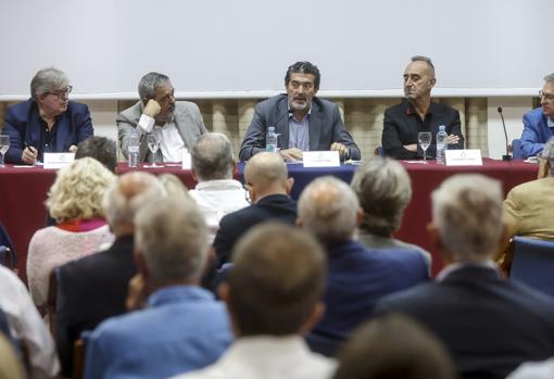 Imagen del acto celebrado este viernes en Valencia ROBER SOLSONA