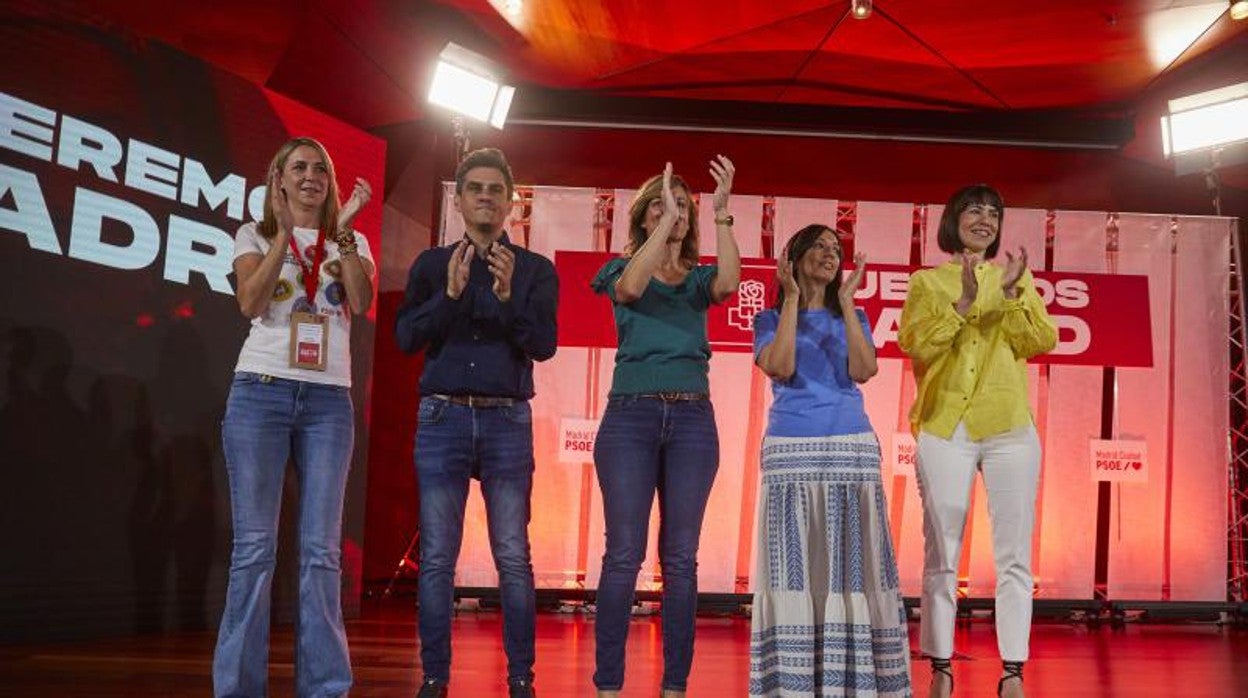 Mar Espinar, Enrique Rico, Pilar Alegría, Mercedes González y Diana Morant, ayer en la inauguración de la convención política del PSOE de Madrid