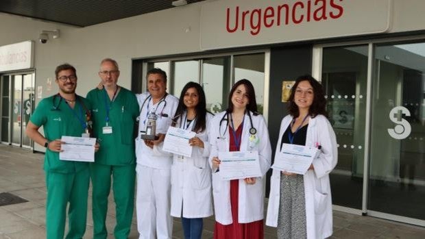 Profesionales del hospital de Toledo, premiados en el último Congreso de la Semes por el mejor artículo científico sobre urgencias