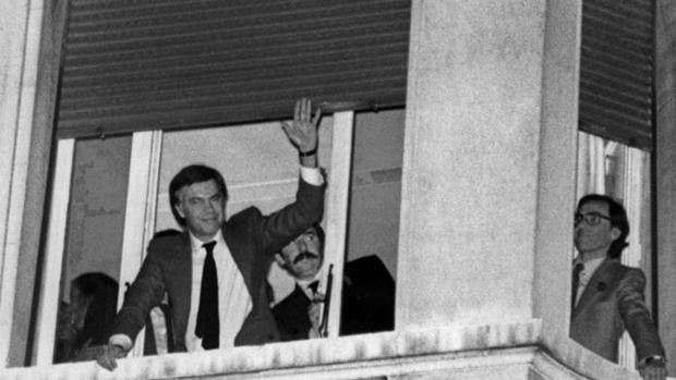 40 años del triunfo del PSOE: del felipismo al sanchismo