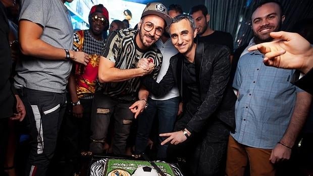 El fiestón de cumpleaños de Karim Benzema en el Cavalli Club de Dubai