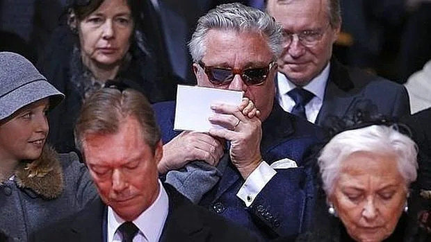 El hermano del Rey Felipe, con gafas de sol, durante el funeral por la Reina Fabiola, en diciembre del pasado año