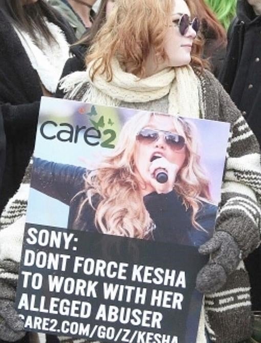 Manifiestación de activistas que piden justicia para Kesha