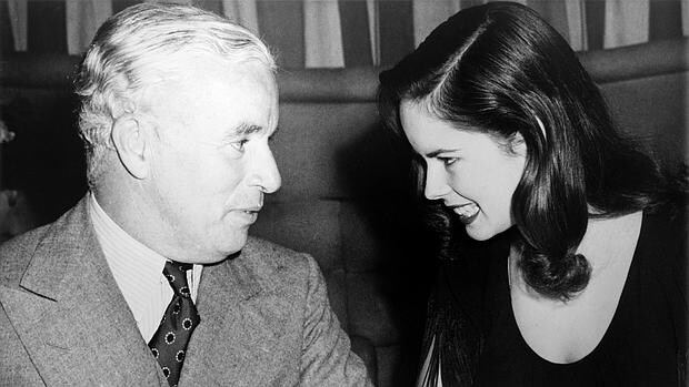Oona O’Neill tenía 18 años al contraer matrimonio con Charles Chaplin, de 54.