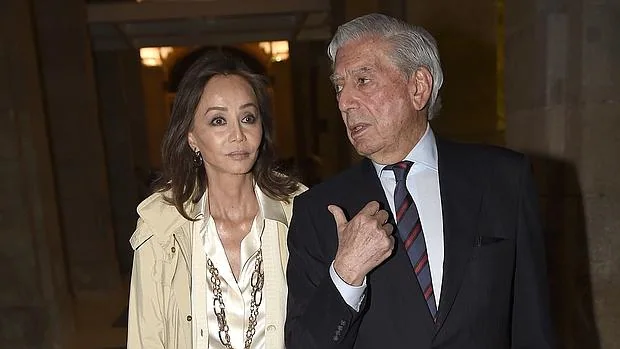 Preysler y Vargas Llosa en la presentación de «Preso pero libre»