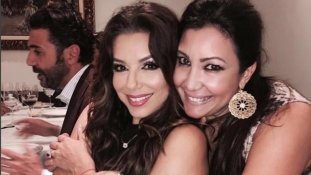 Eva Longoria en Madrid: «¡La pandilla está reunida de nuevo!»