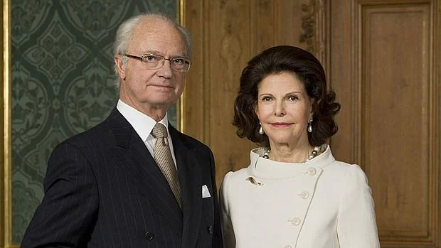 El Rey Carlos Gustavo de Suecia y la Reina Silvia de Suecia
