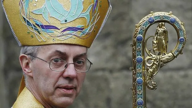 El arzobispo de Canterbury el día de su entronización