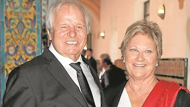 Manuel Benítez El Cordobés y su mujer Martina