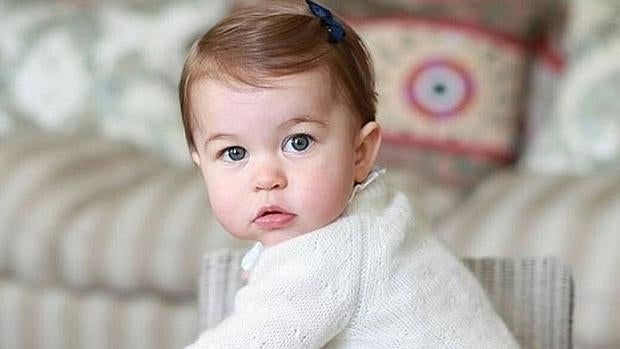 Los valiosos regalos de la princesa Carlota en su primer cumpleaños