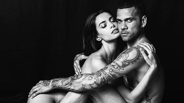 Dani Alves tras jugar al despiste desmiente la boda con «su love»