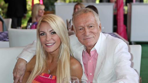 Hug Hefner y Crystal Harris - 60 años