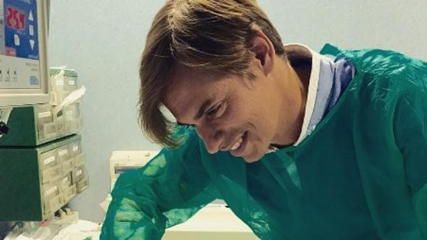 Carlos Baute presenta a su hijo en Instagram