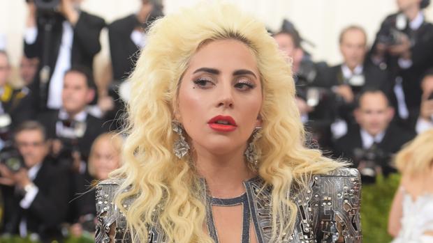 Lady Gaga «incendia» las redes sociales con su regreso