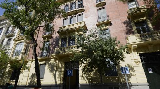 Edificio en la calle Fortuny