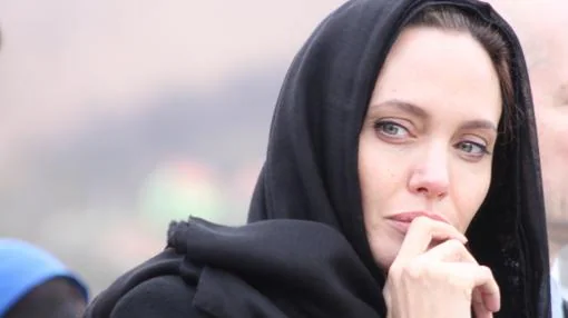 El pasado más salvaje e inestable de Angelina Jolie: sexo, drogas y prácticas extrañas
