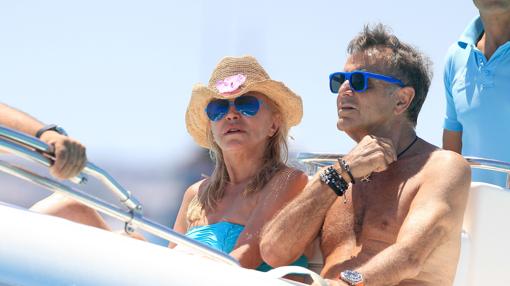 Segura con Carmen Thyssen en Ibiza en 2014