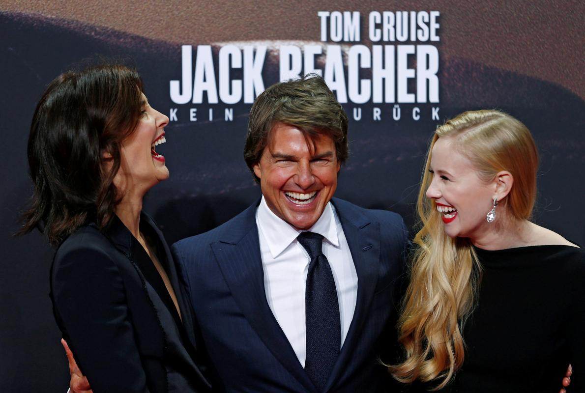 Cobie Smulders, Danika Yarosh y Tom Cruise