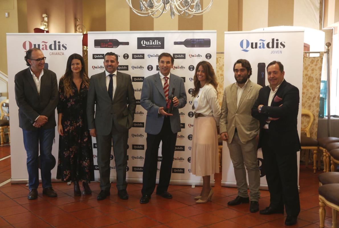 Parte del equipo que ha colaborado en el nacimiento de Quadis, en el Baluarte de los Mártires.