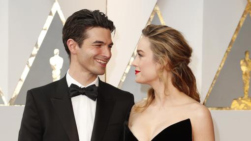 Brie Larson y Alex Greenwald