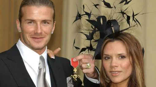 En 2003 David Beckham recibió la condecoración al ser capitán de la selección inglesa de fútbol