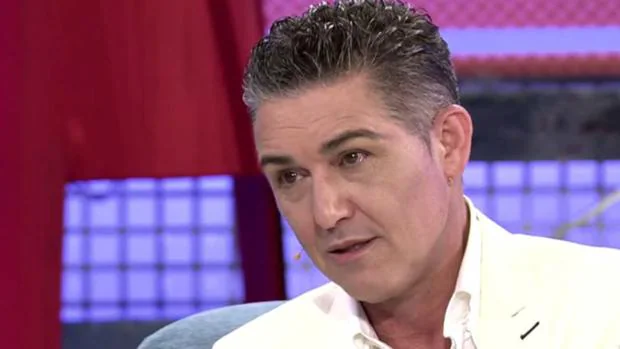 Ángel Garó, durante su entrevista en el programa «Sálvame Deluxe»