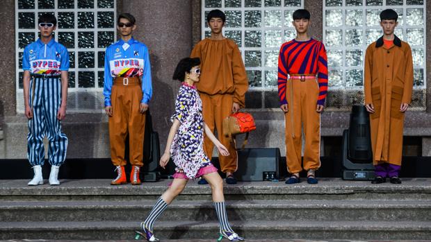 La moda de hombre consigue en París la perfecta combinación de deporte y lujo