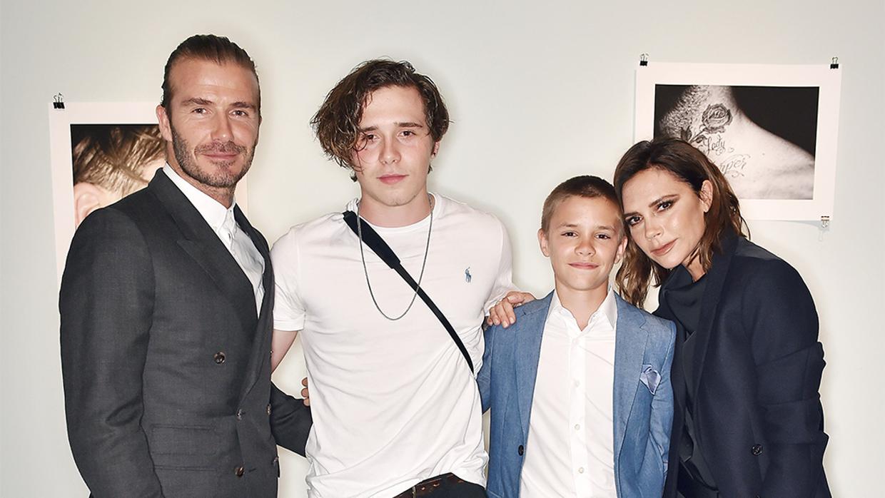 Brooklyn Beckham, objeto de burlas por su libro de fotografías