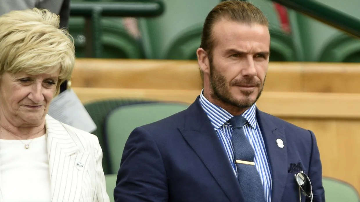 Davidy Sandra Beckham disfrutando del quinto día de Wimbledon