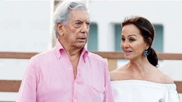 Las lujosas vacaciones de Isabel Preysler y Mario Vargas Llosa en la Costa Azul