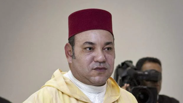 Mohamed VI, recuperado tras una operación de córnea en París