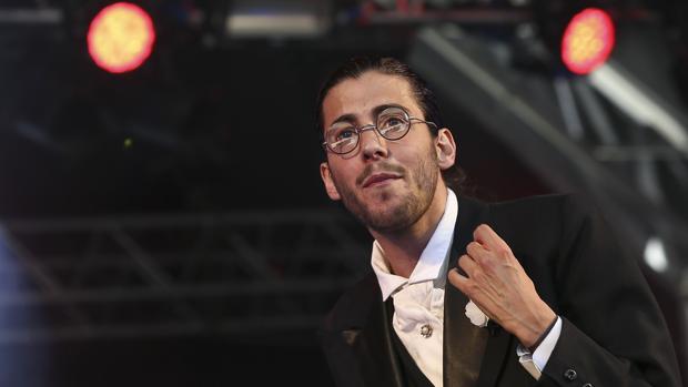 Salvador Sobral sale de cuidados intensivos