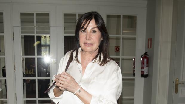 Así ve la prensa australiana la nueva relación de Carmen Martínez-Bordiú con el «toy-boy»