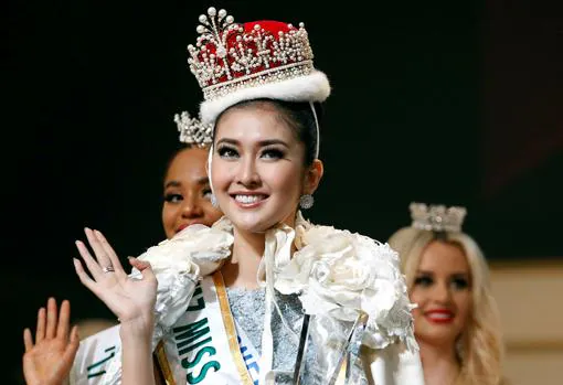 La corona de Miss Internacional recae en una indonesia por primera vez en la historia