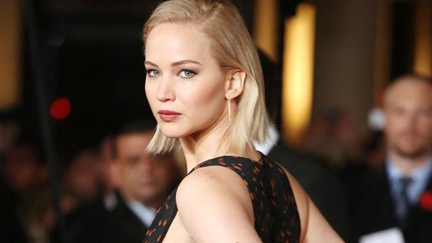 Jennifer Lawrence habla sobre sus fotos desnuda: «Sentí que me violaba todo el planeta»