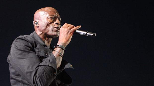 El cantante Seal, acusado de acoso sexual por la actriz Tracey Birdsall