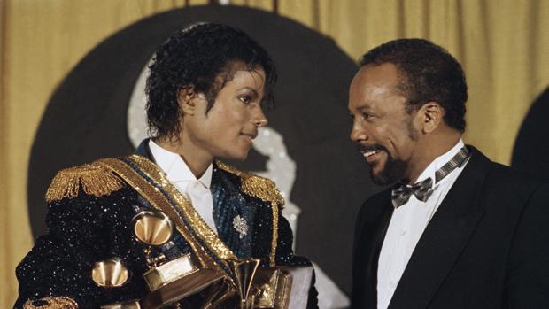 La familia de Michael Jackson contraataca a Quincy Jones: «Es un celoso»