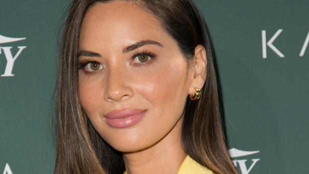 La actriz Olivia Munn entra en la galería de los horrores estéticos con sus nuevos labios