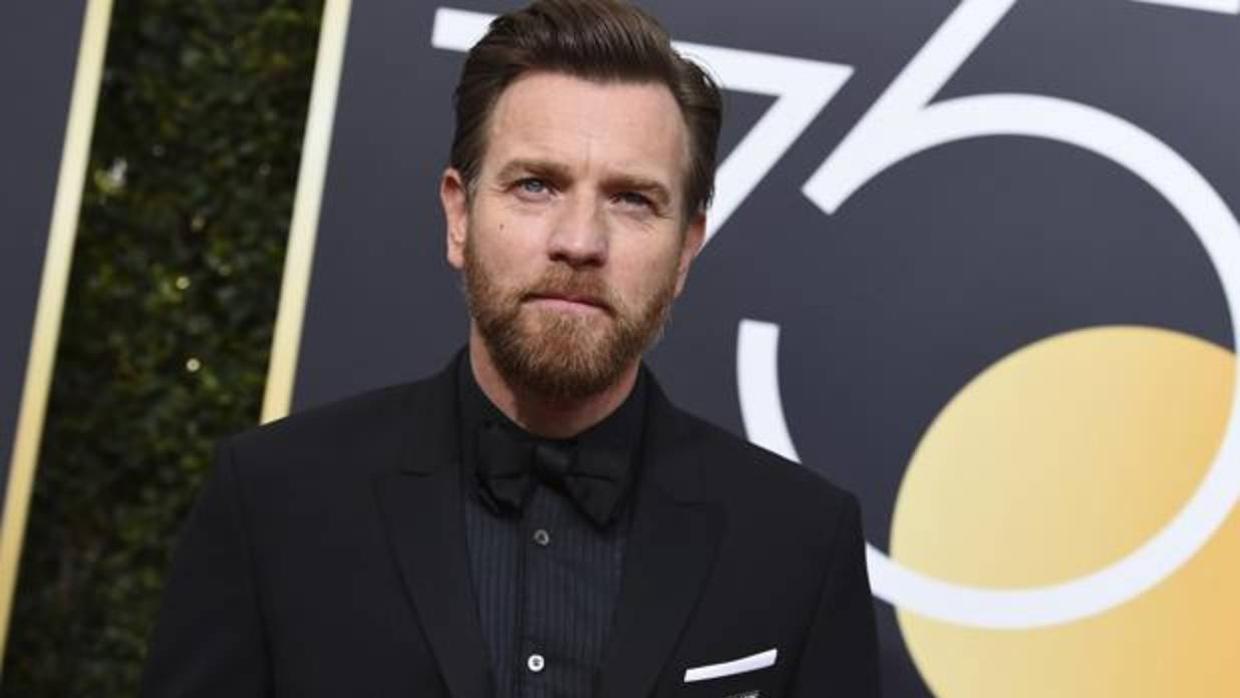 Ewan McGregor vuelve a estar soltero: su novia rompe con él harta de ser tratada como una «rompe hogares»