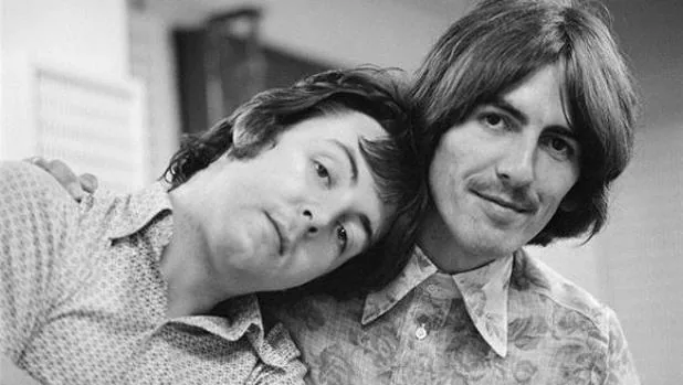 El sentido homenaje de Paul McCartney a George Harrison el día de su 75º cumpleaños