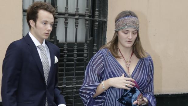 Victoria Hohenlohe, diez veces Grande de España a los 21 años
