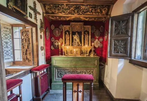 Imagen de la capilla de La Piniella