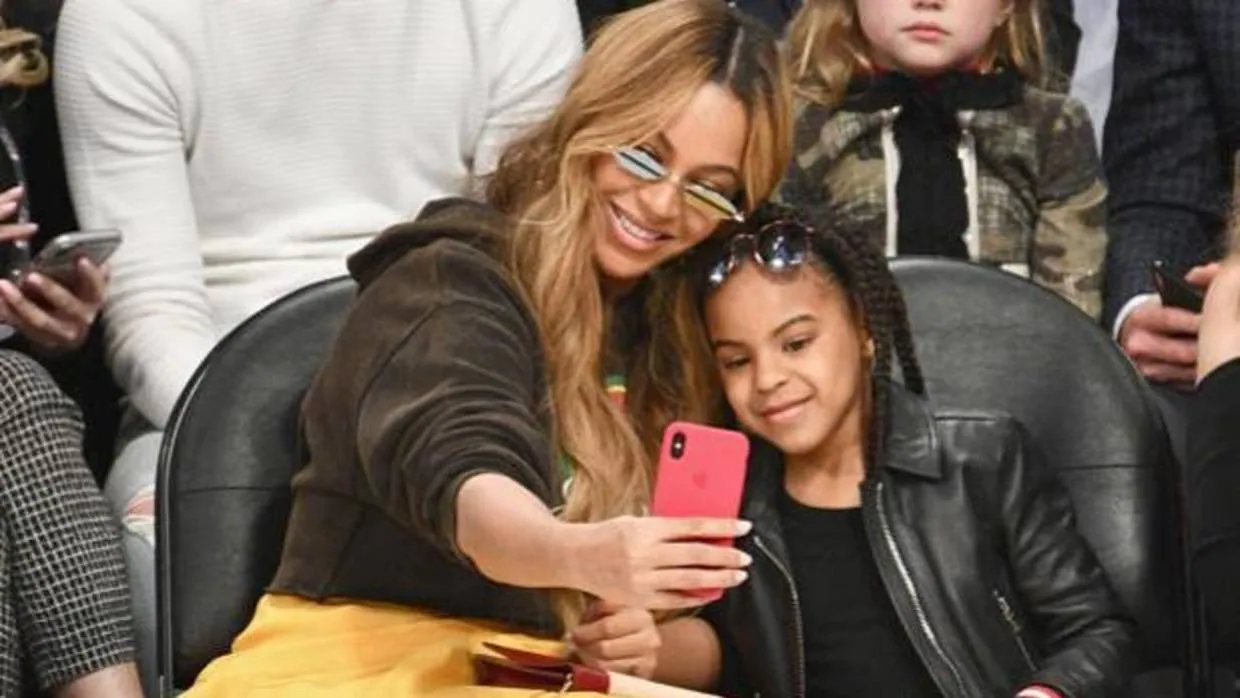 Con tan solo 6 años, la hija de Beyoncé ya cuenta con un séquito de ayudantes