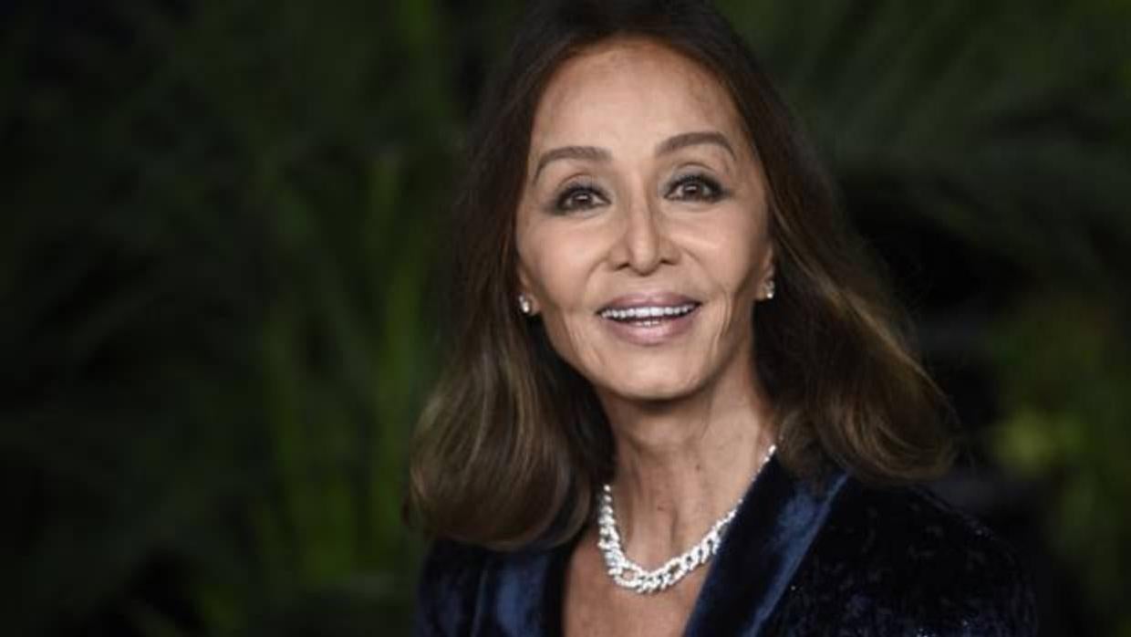 Isabel Preysler desmiente haber hecho &#039;un Cifuentes&#039; en una perfumería de París