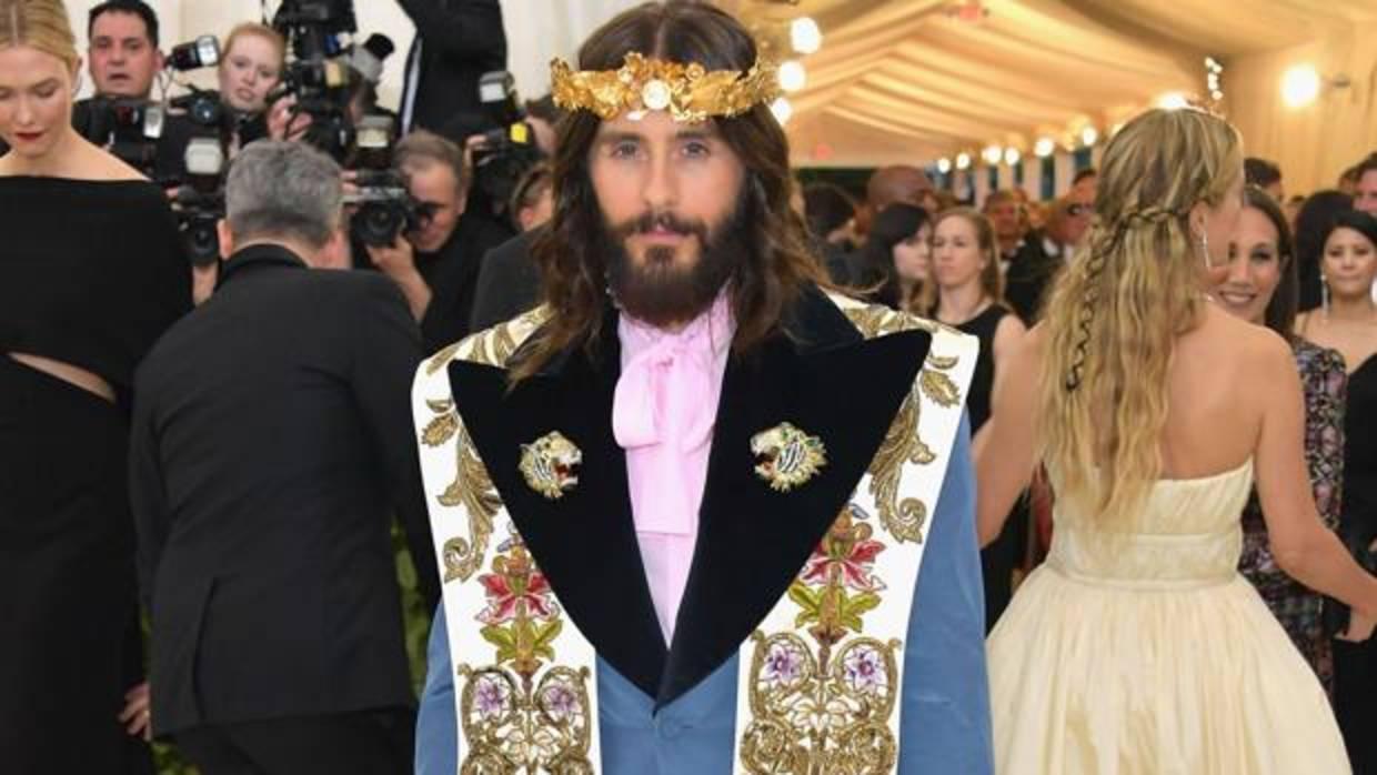 Jared Leto causa sensación en las redes sociales al convertirse en Jesucristo en el Met