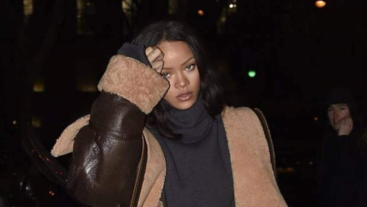 Un acosador se cuela en la casa de Rihanna durante más de doce horas