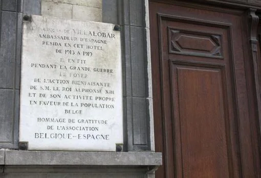 Placa conmemorativa al marqués de Villalobar