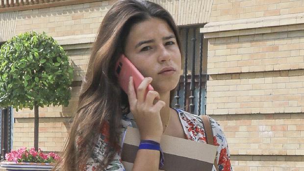 El «castigo» de Tana Rivera por suspender Selectividad: voluntariado de 1.500 euros en Ghana