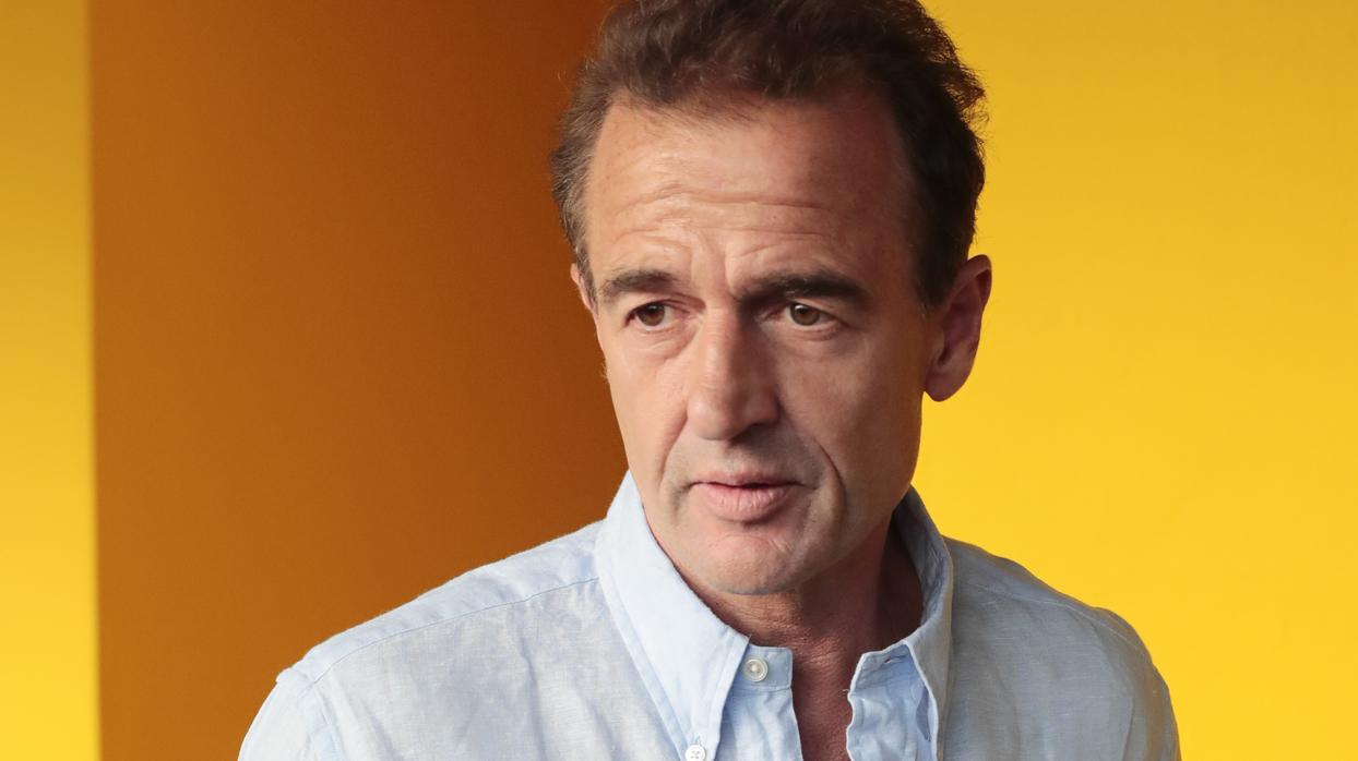 Alessandro Lequio: «Me cuesta sonreír. La enfermedad de mi hijo es dura y larga»