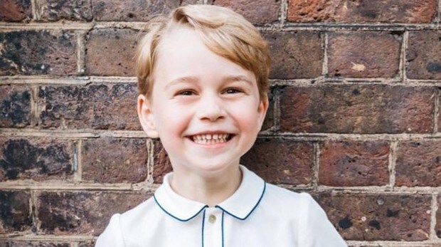 El Príncipe Jorge, hijo mayor de los Duques de Cambirge, cumple cinco años